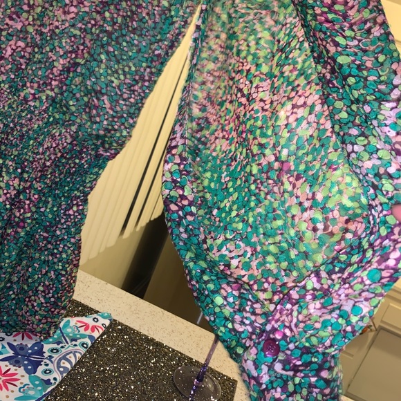 BCBGMaxAzria Tunic Blouse - Picture 6 of 7